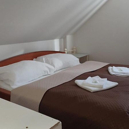 Apartmany Orlova Bagian luar foto